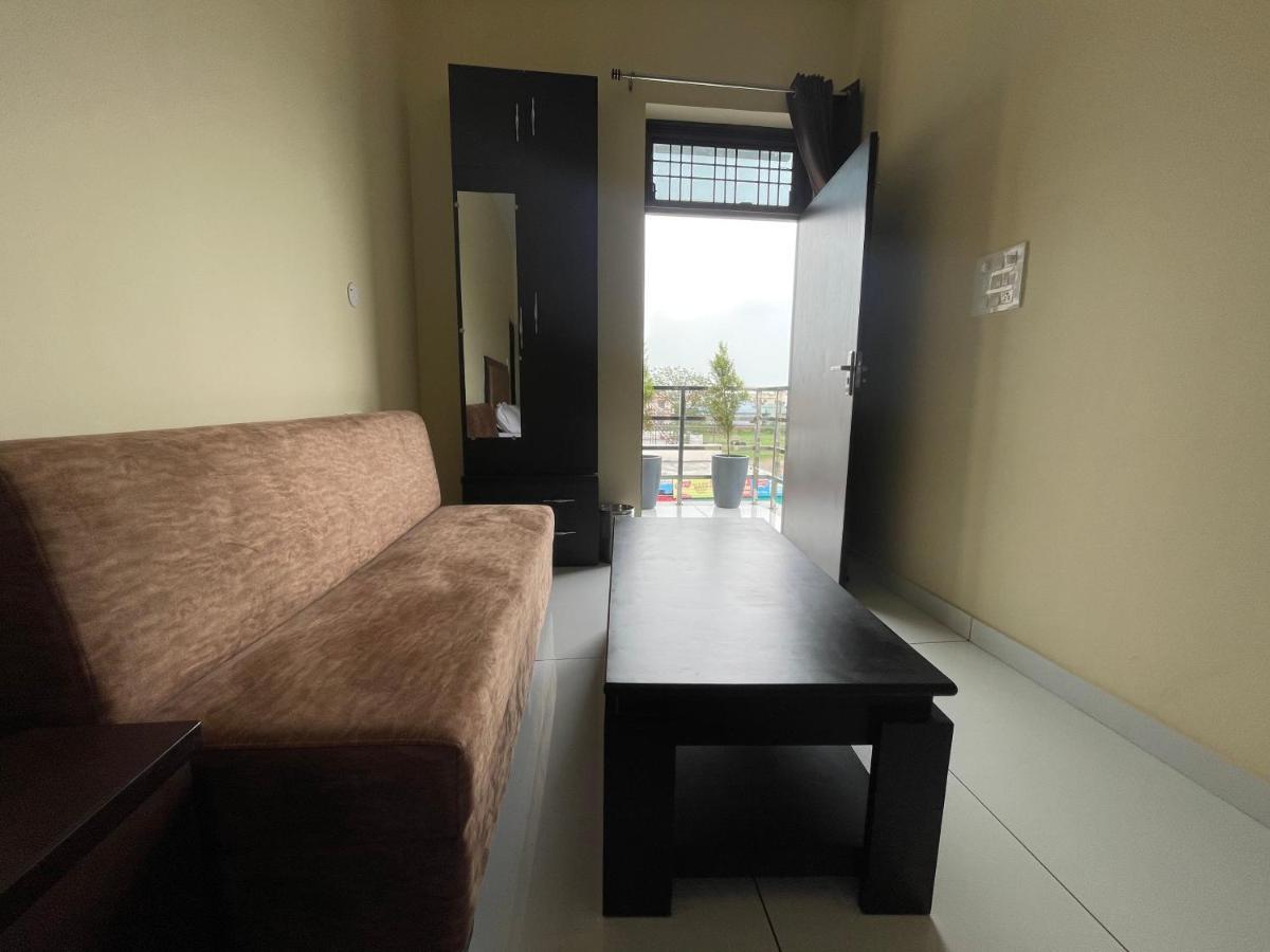 Bld Restaurant And Home Stay Дехрадун Екстериор снимка