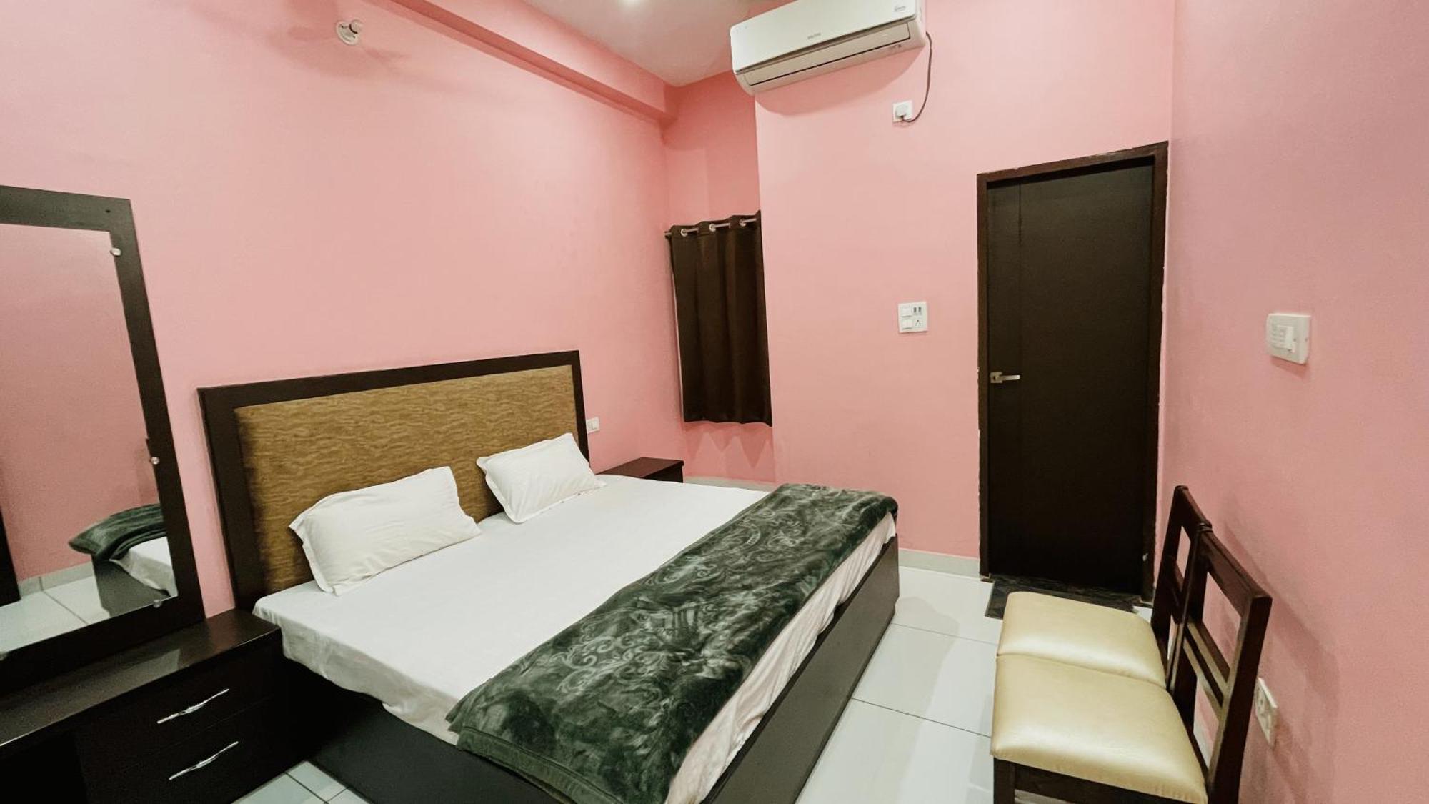 Bld Restaurant And Home Stay Дехрадун Екстериор снимка